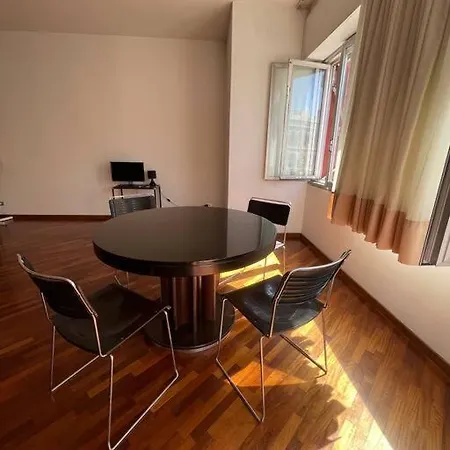 Corso Vittorio Apartment *